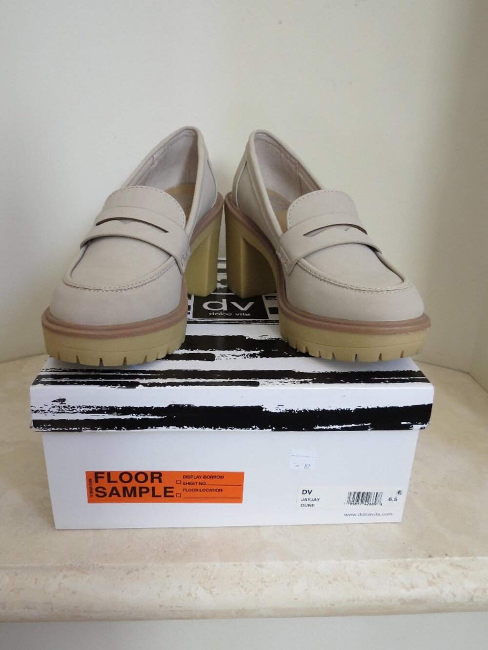 DOLCE VITA JAY JAY LOAFERS, SIZE 6.5